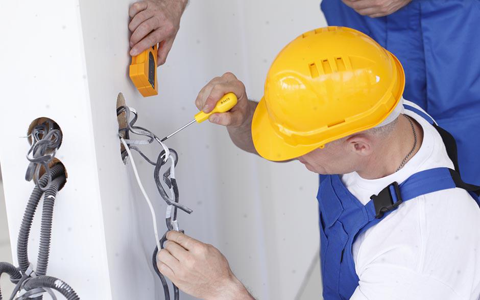 travaux d'électricité Saint-Cyr-l'École
